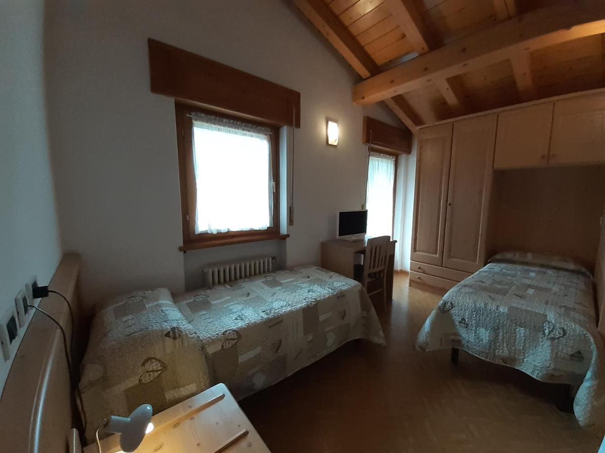 Hotel Garni Miramonti ファルカーデ エクステリア 写真